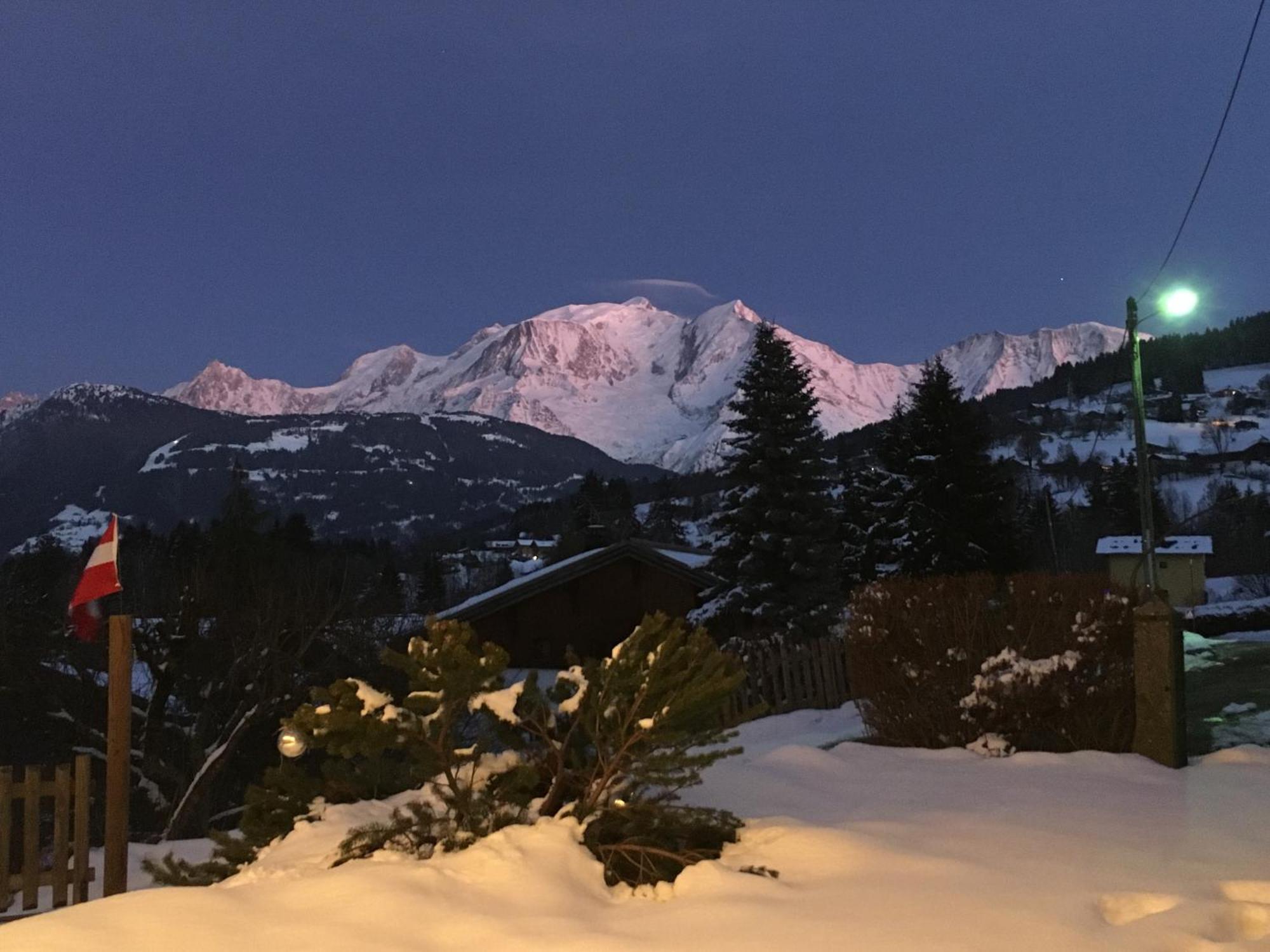 Hotel Les Granits Combloux Buitenkant foto